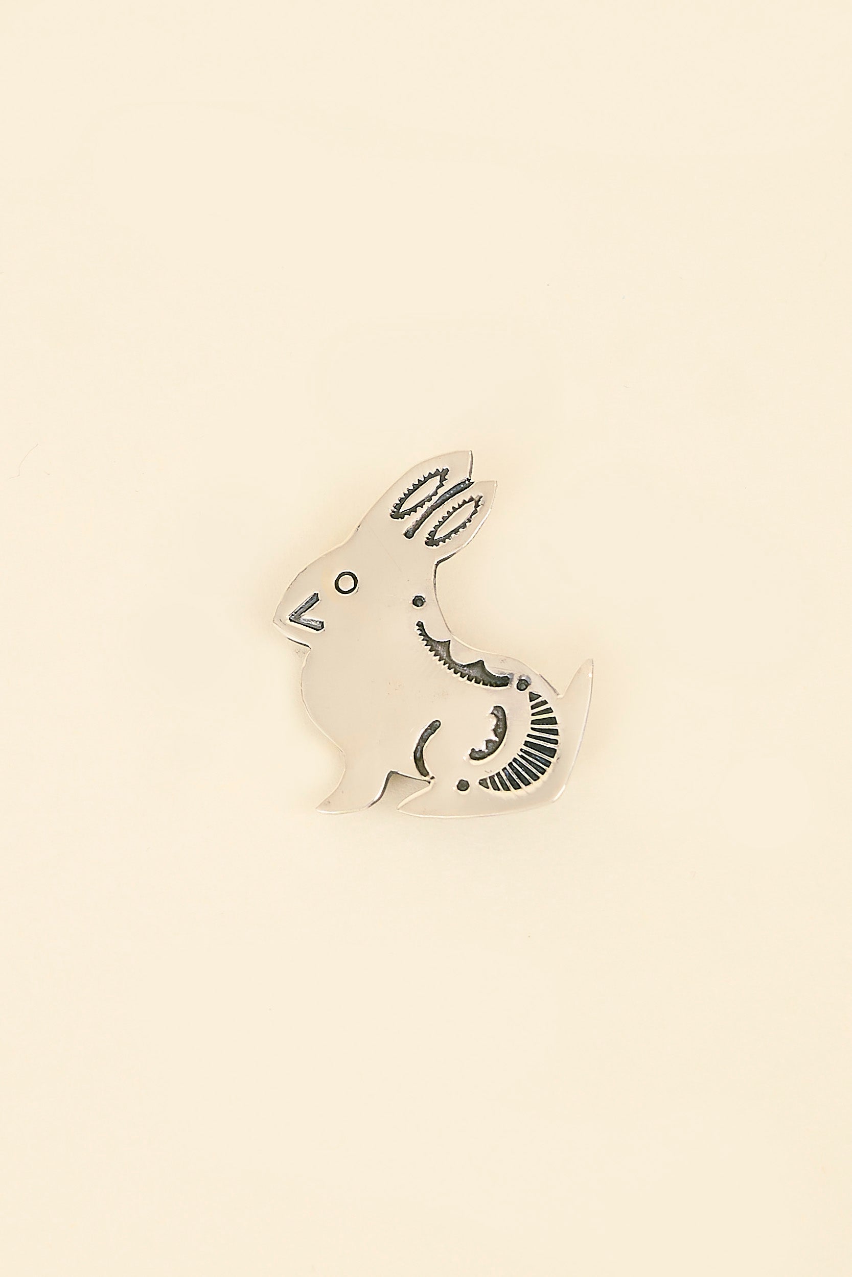 Munqa Rabbit Pin