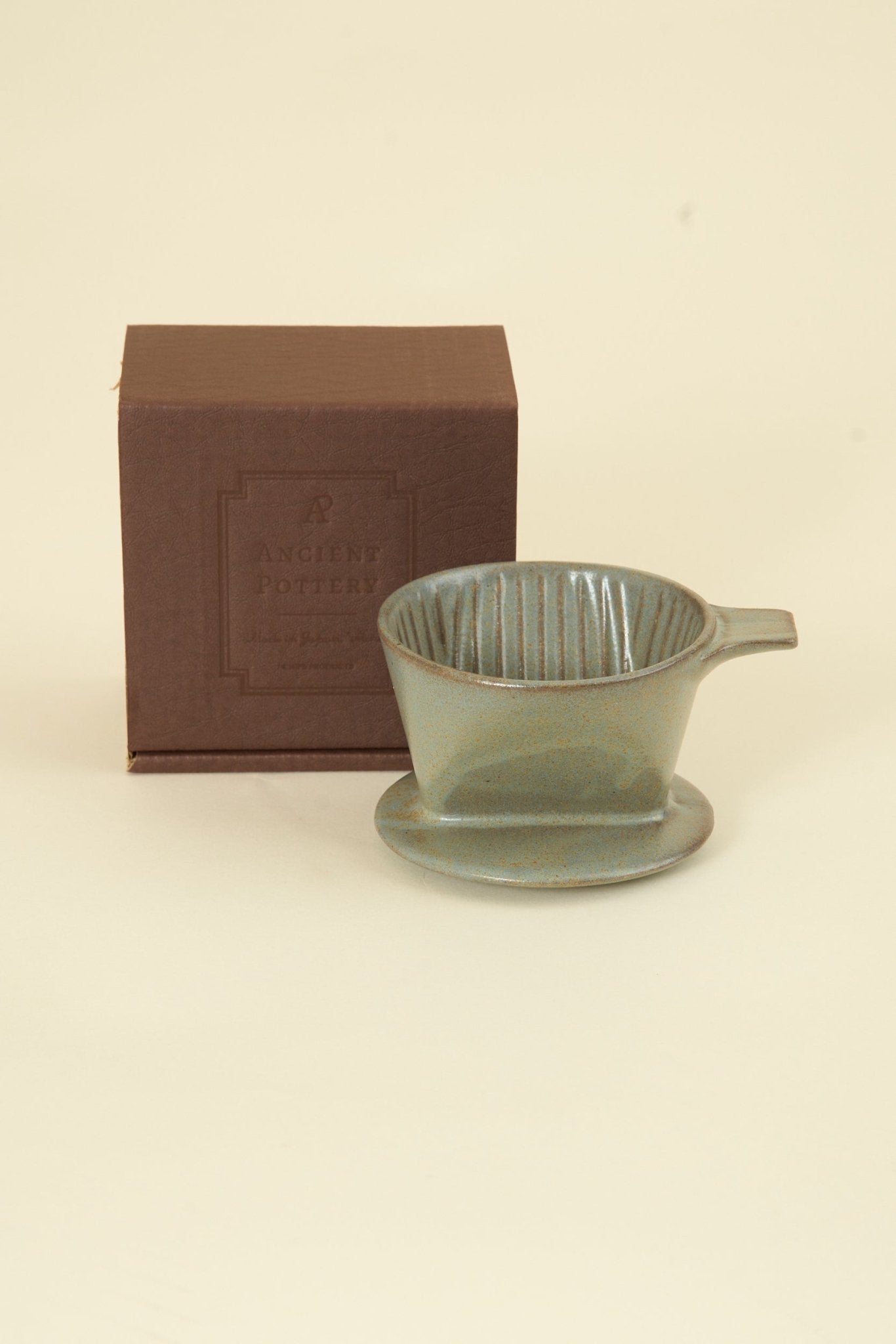 CHIPS Inc. Ancient Pottery Coffee Dripper - Gray - CHIPS inc. - URAHARA