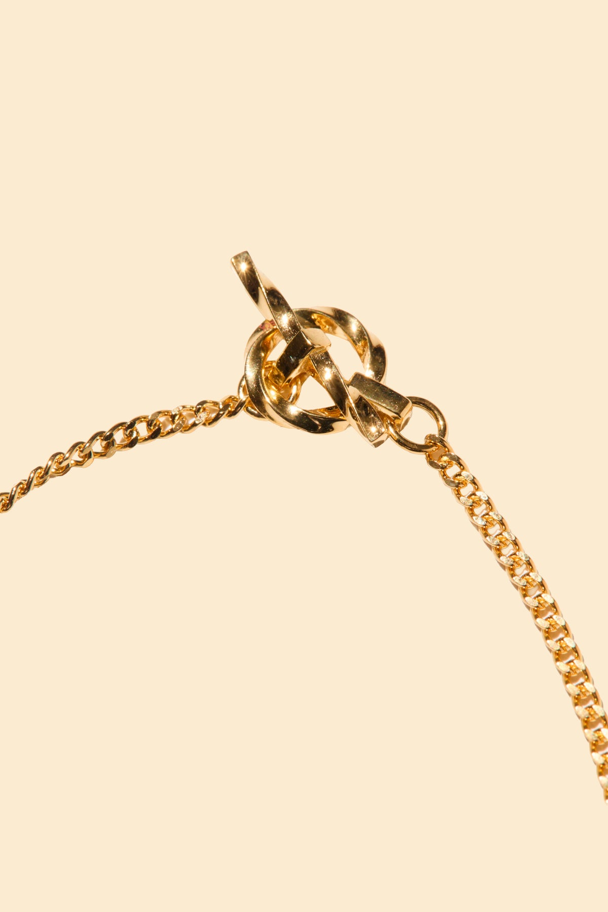 Radiall Curb T-Bar Necklace - Gold