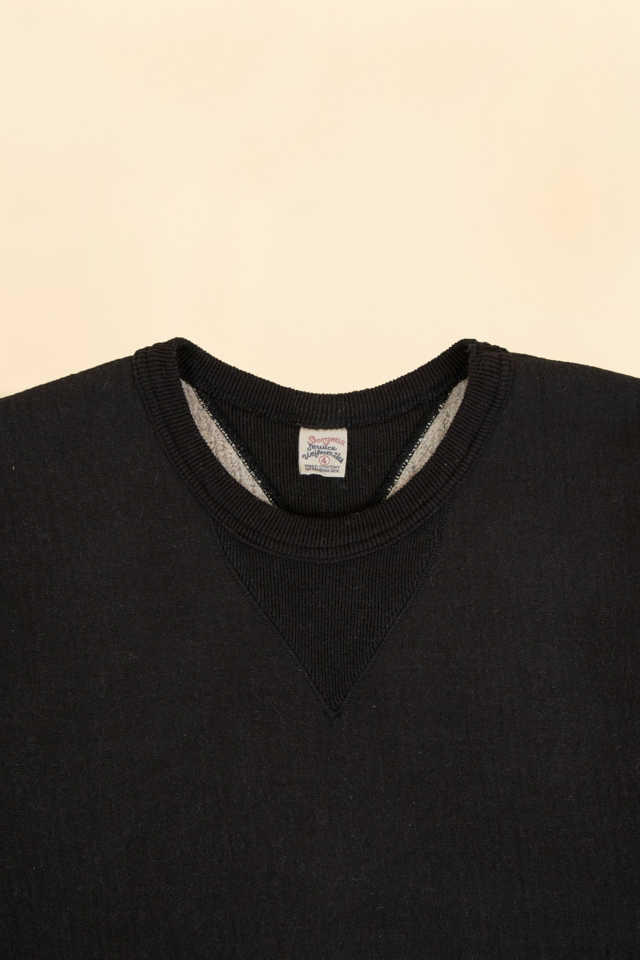 UES New Purcara Sweatshirt - Black