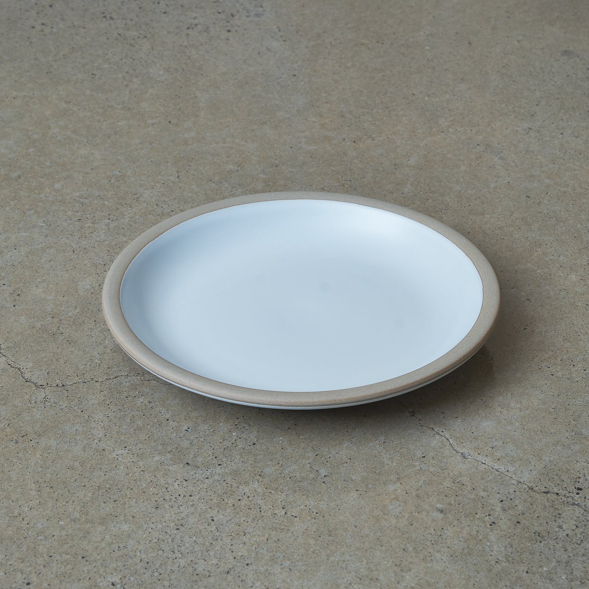 PERCENT Porcelain Medium Plate - Matte White - PERCENT - URAHARA