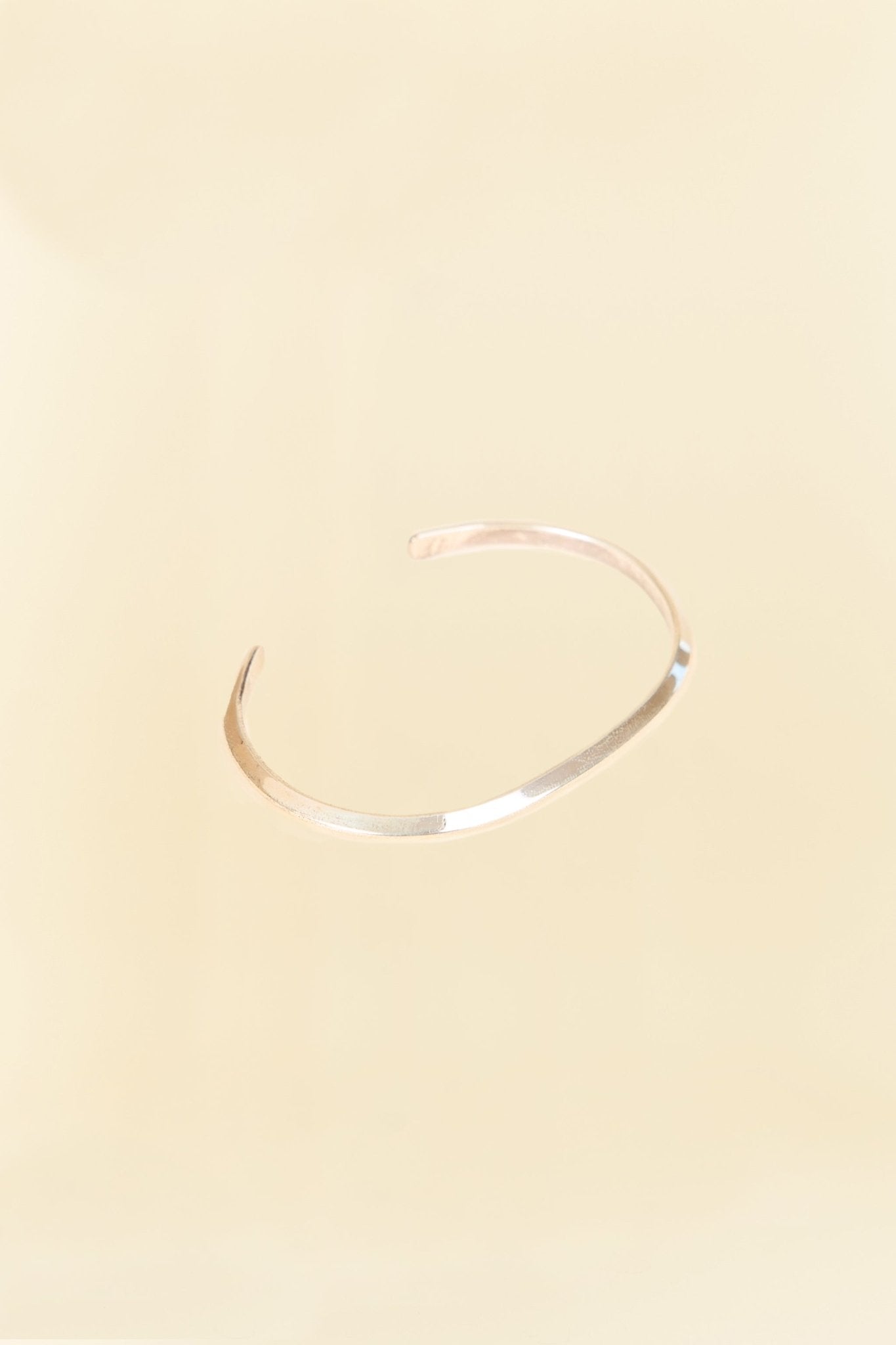 SunKu Triangle Bangle Small - Silver - SunKu 39 - URAHARA