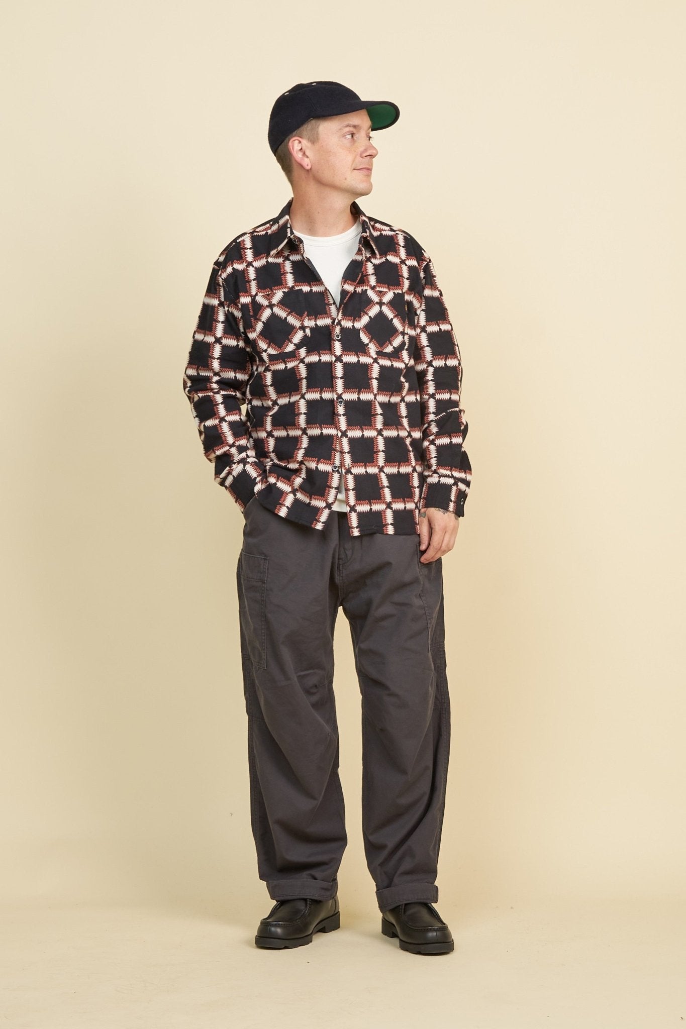 Sueter Radiall Radiall - Harajuku based streetwear brand - URAHARA