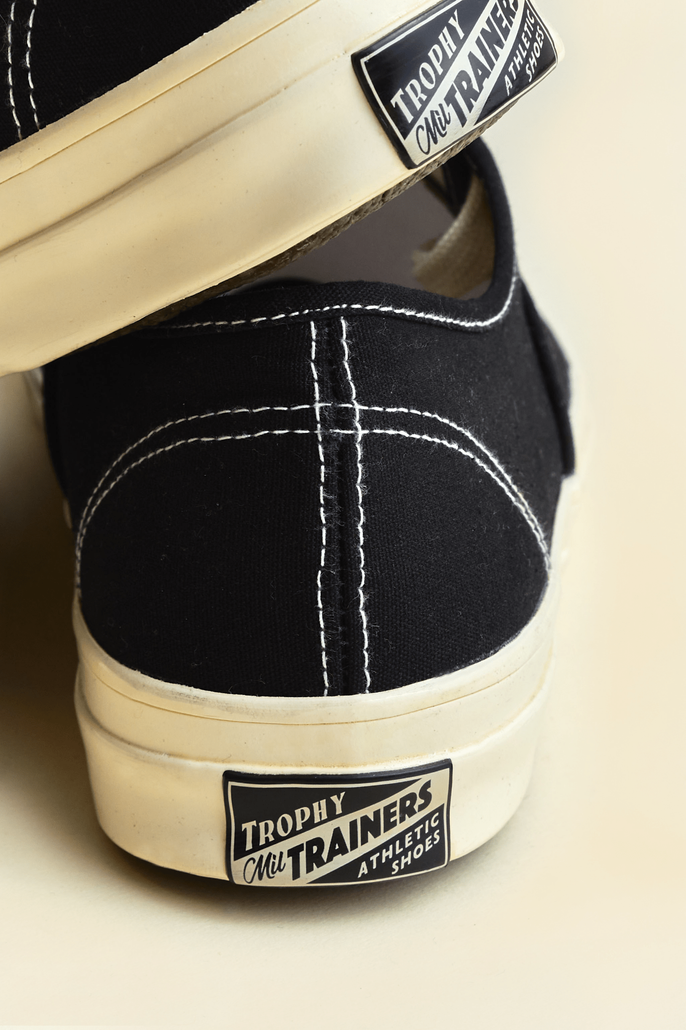 Trophy Mil Boat Shoes - Black×Cream – URAHARA Trophy Mil Boat Shoes - Black×Cream – URAHARA